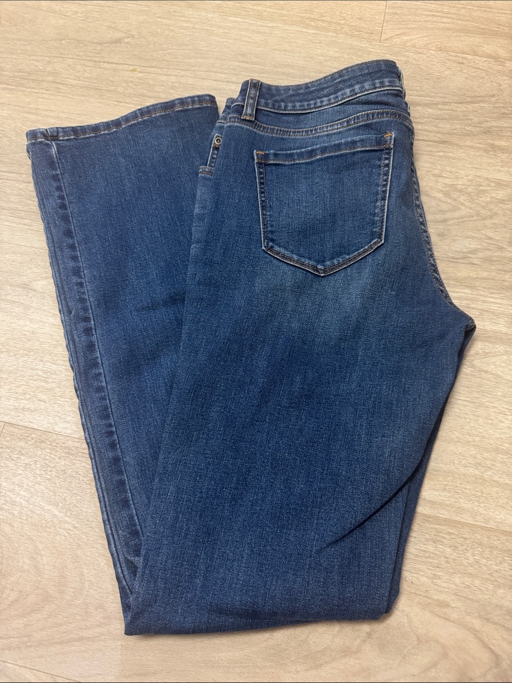 a.n.a Women’s Boot Cut Jeans in Dark Blue Denim